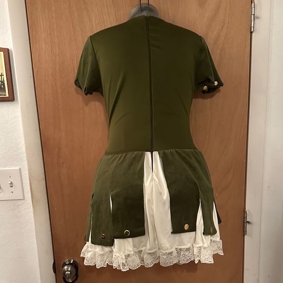 Women’s Robin Hood Costume Dress - Picture 2 of 3